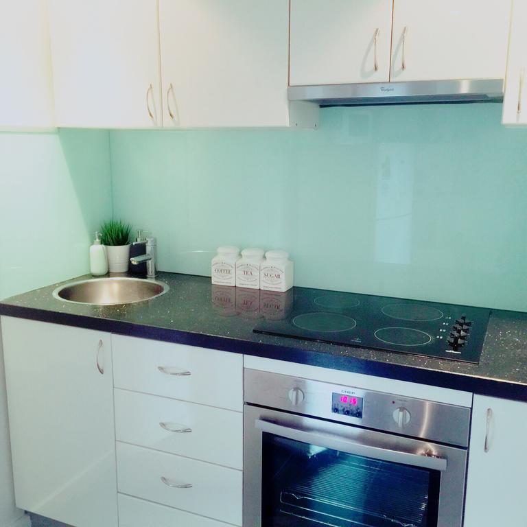 מלבורן King Deluxe Apartments מראה חיצוני תמונה